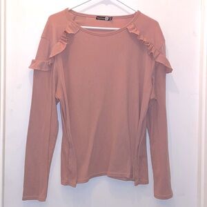 2/$30 Boohoo long sleeves pink ribbed ruffle top size 20